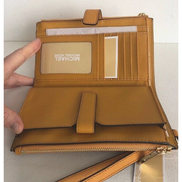 New Michael Kors Jet Set Travel Double zip wristlet Leather wallet Marigold - Picture 5 of 8